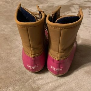 Girls Sperry duck boots